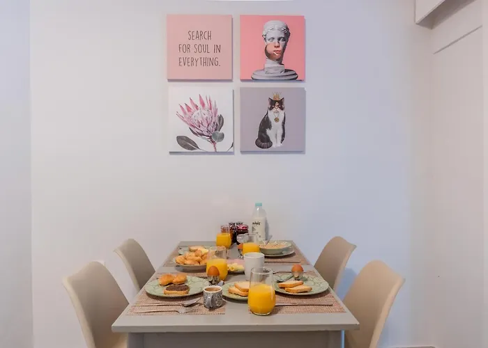 Retreat * Rhodes City