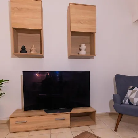Retreat & Cozy Nest Apartment